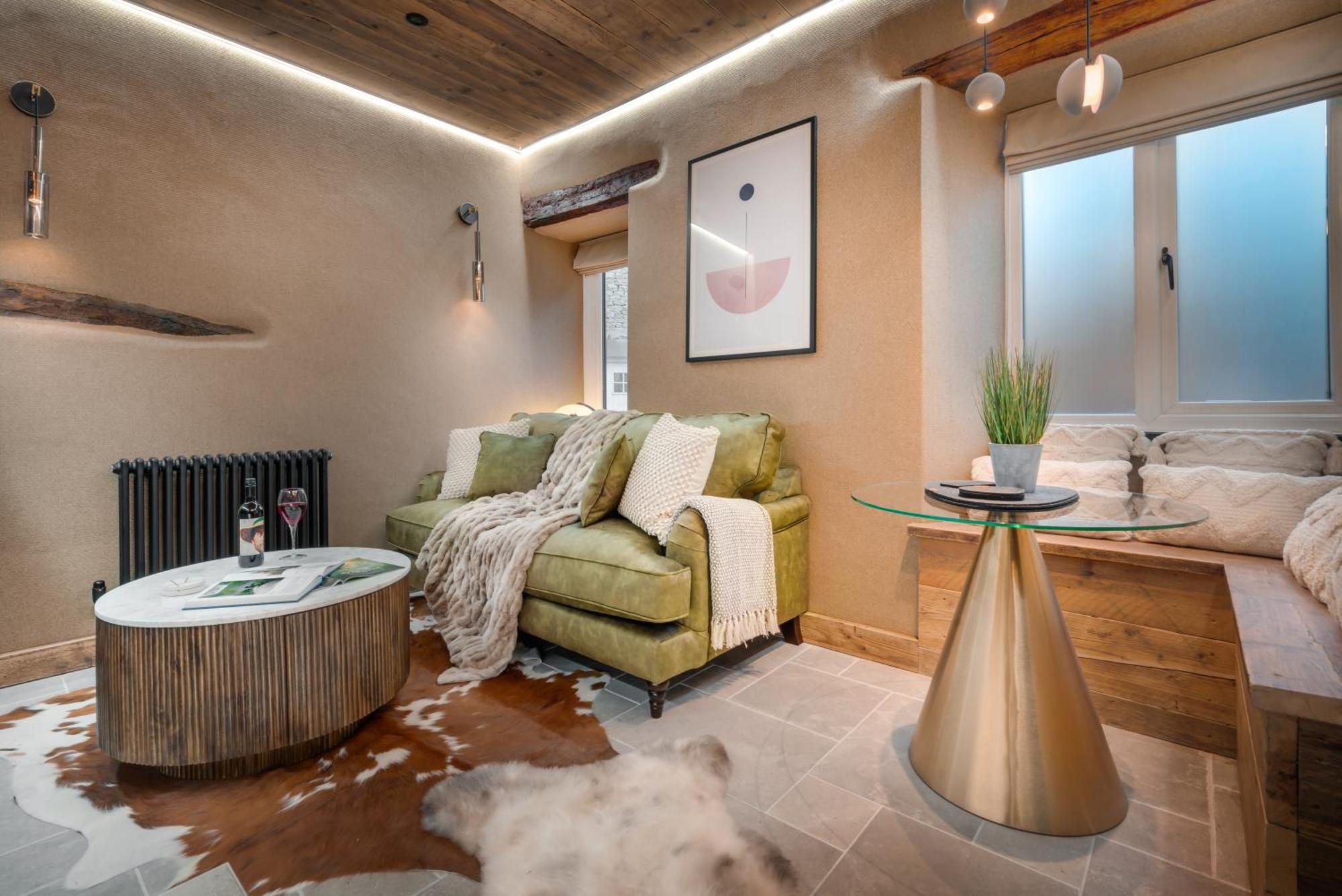 Coronation Cottages, Modernised 200-Year-Old Lake District Cottage Getaway For Two Lindale Exterior foto