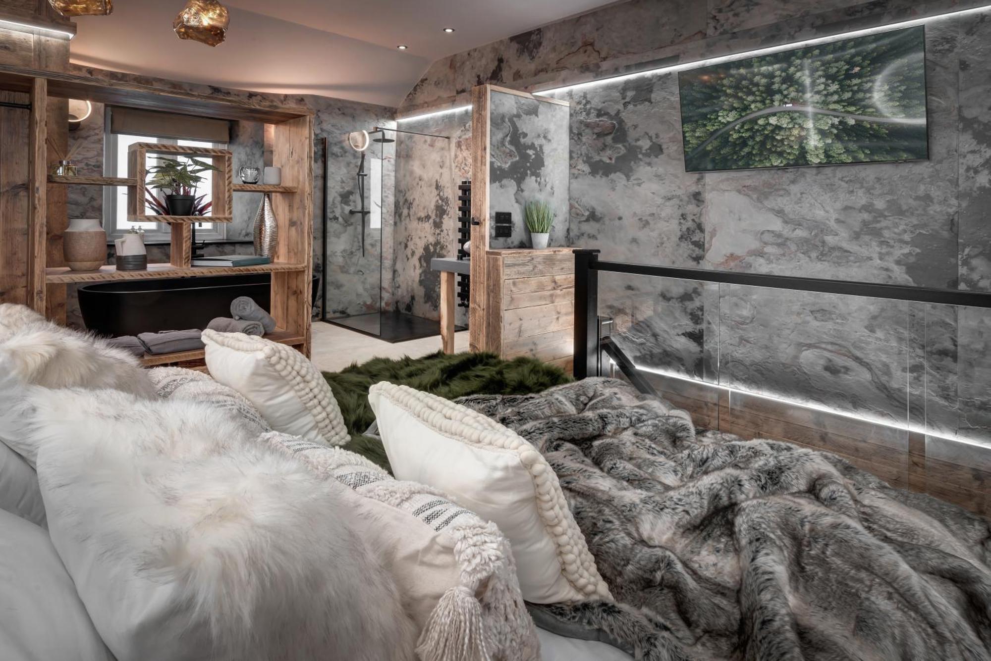 Coronation Cottages, Modernised 200-Year-Old Lake District Cottage Getaway For Two Lindale Exterior foto